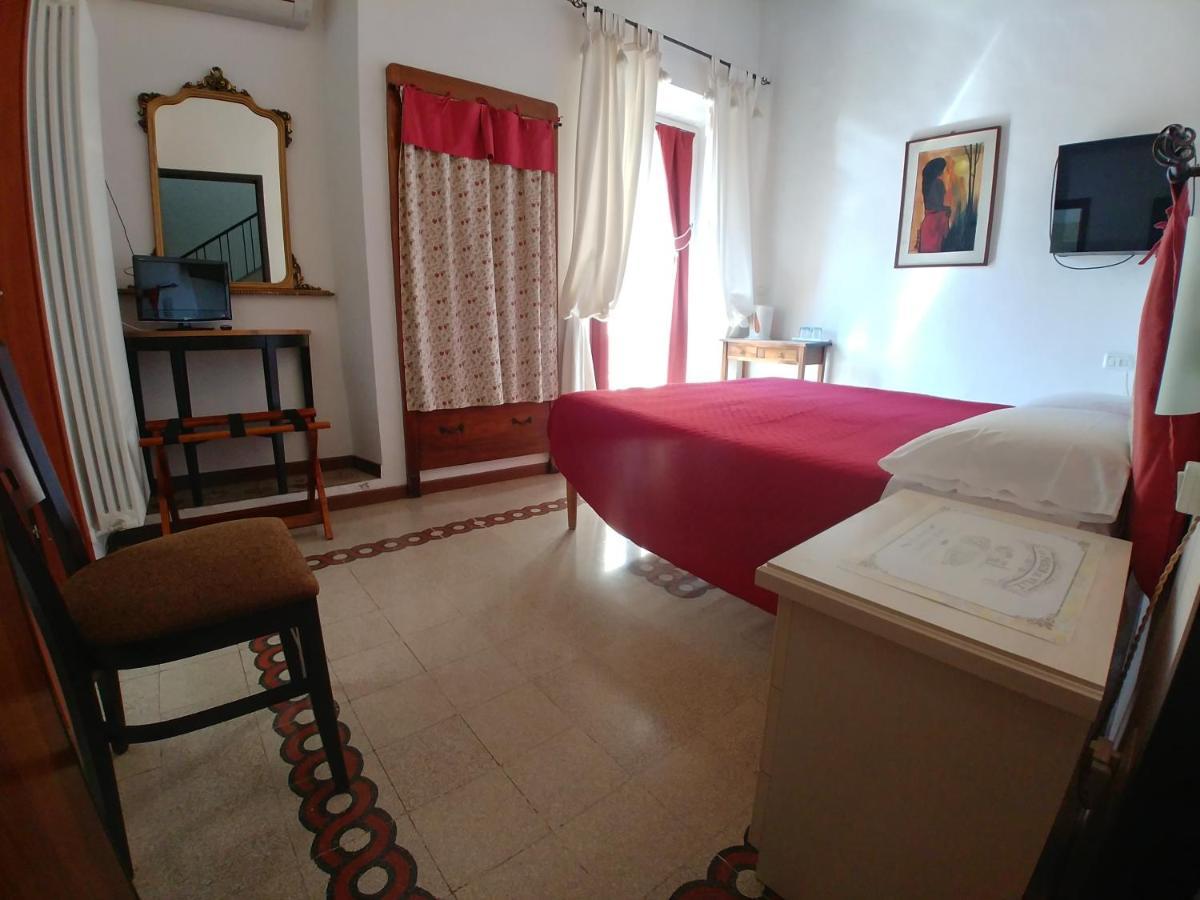 Antico Borgo Piceno Bed & Breakfast Ascoli Piceno Luaran gambar