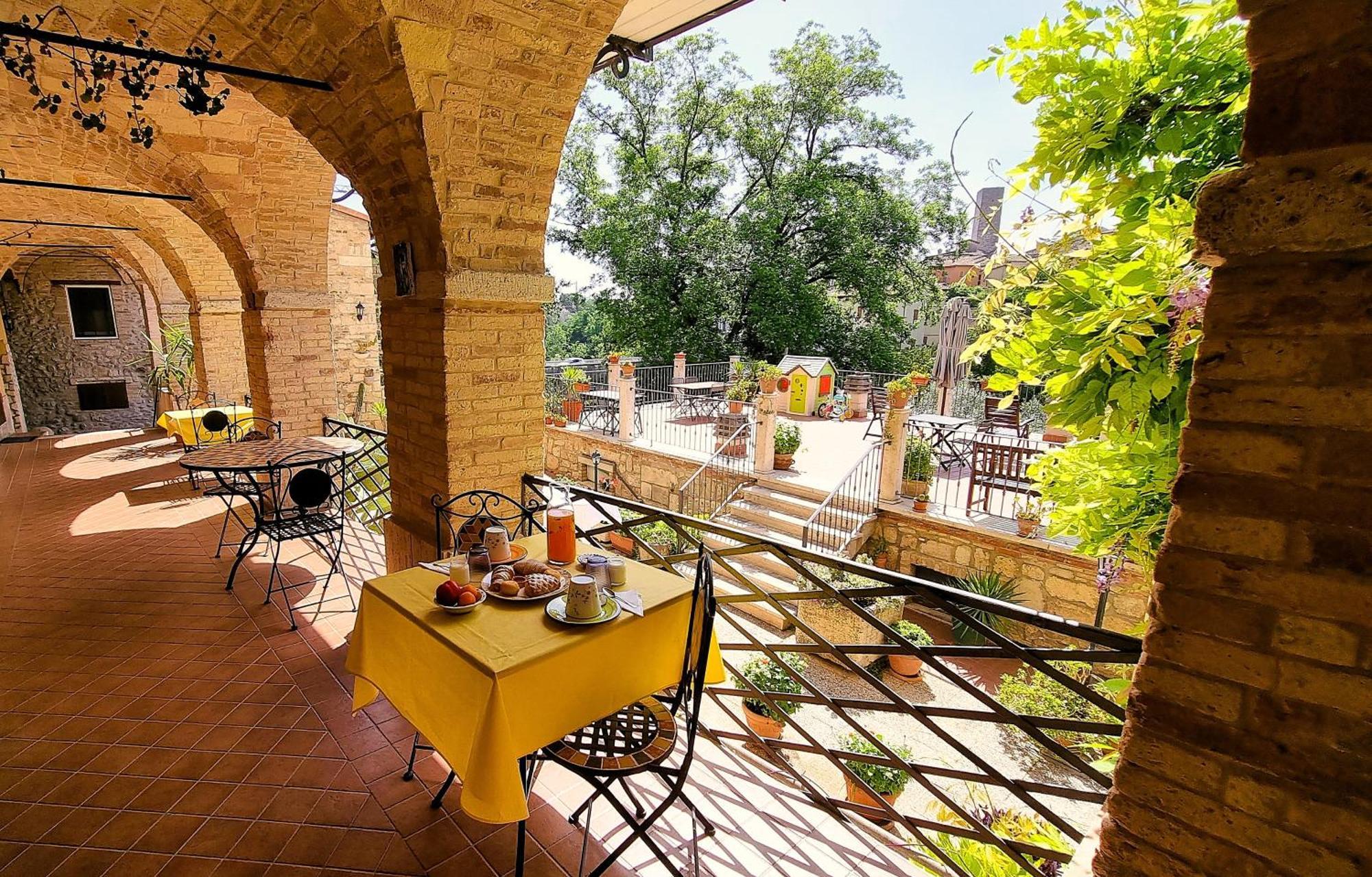 Antico Borgo Piceno Bed & Breakfast Ascoli Piceno Luaran gambar